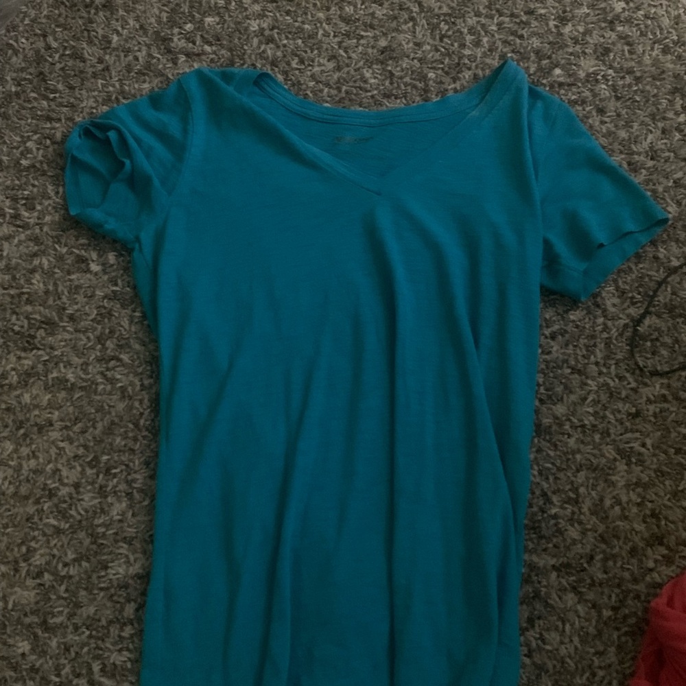 Blue v-neck t-shirt